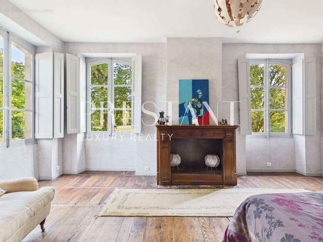 Maison à ORTHEVIELLE