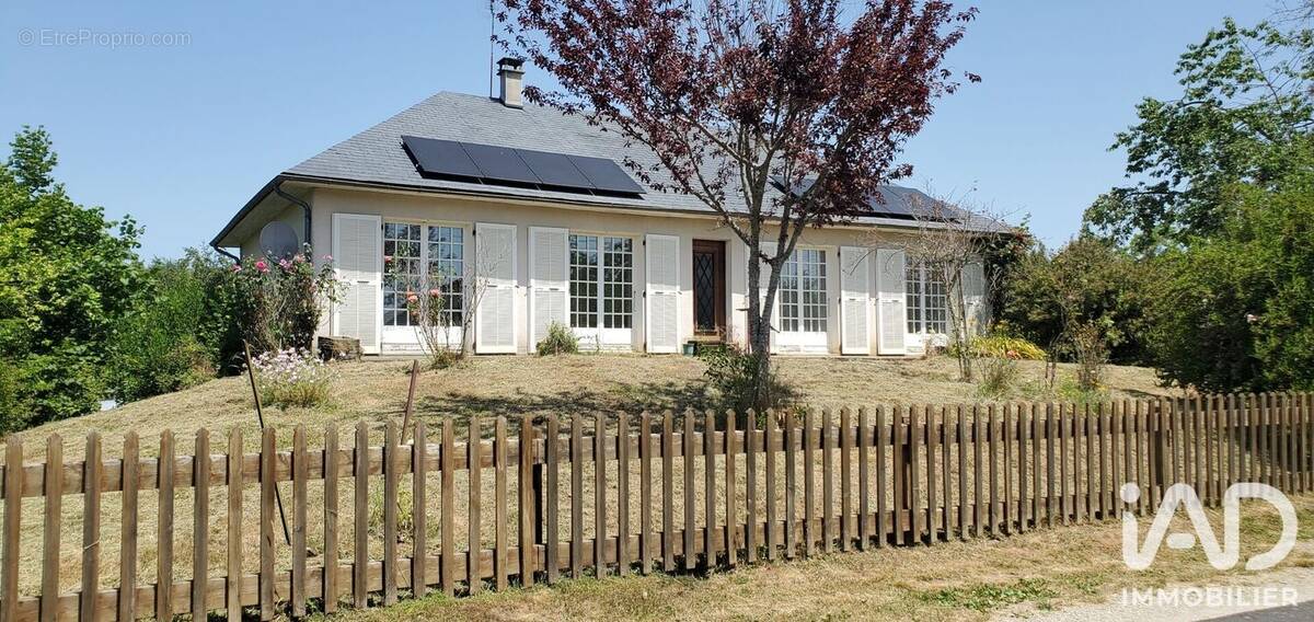 Photo 1 - Maison à NEUVIC