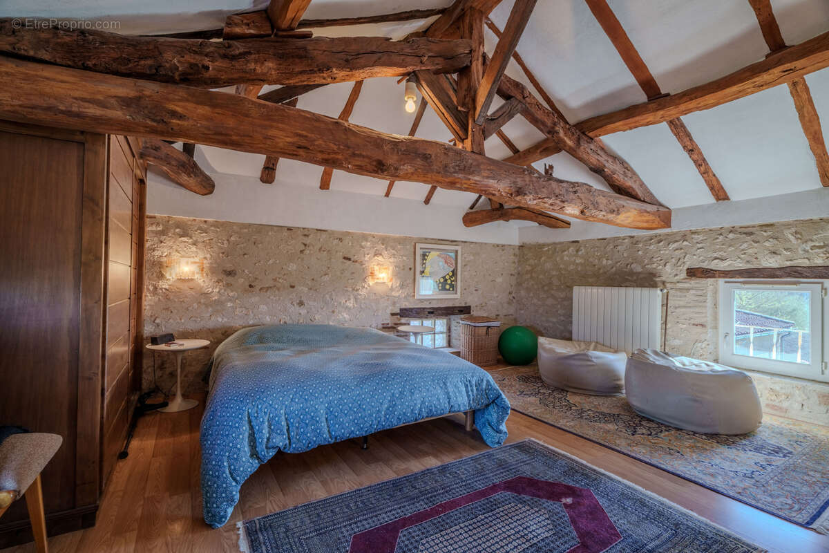 Maison à VILLENEUVE-SUR-LOT