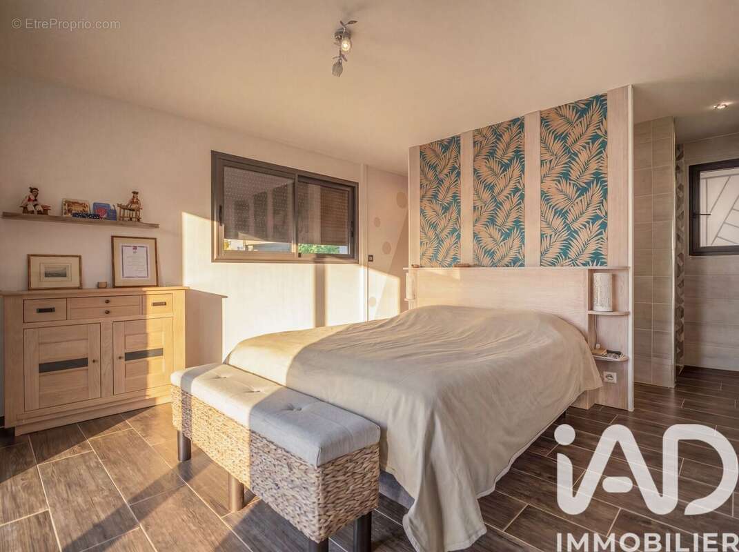 Maison 190 m² à Annonay  - photo 8