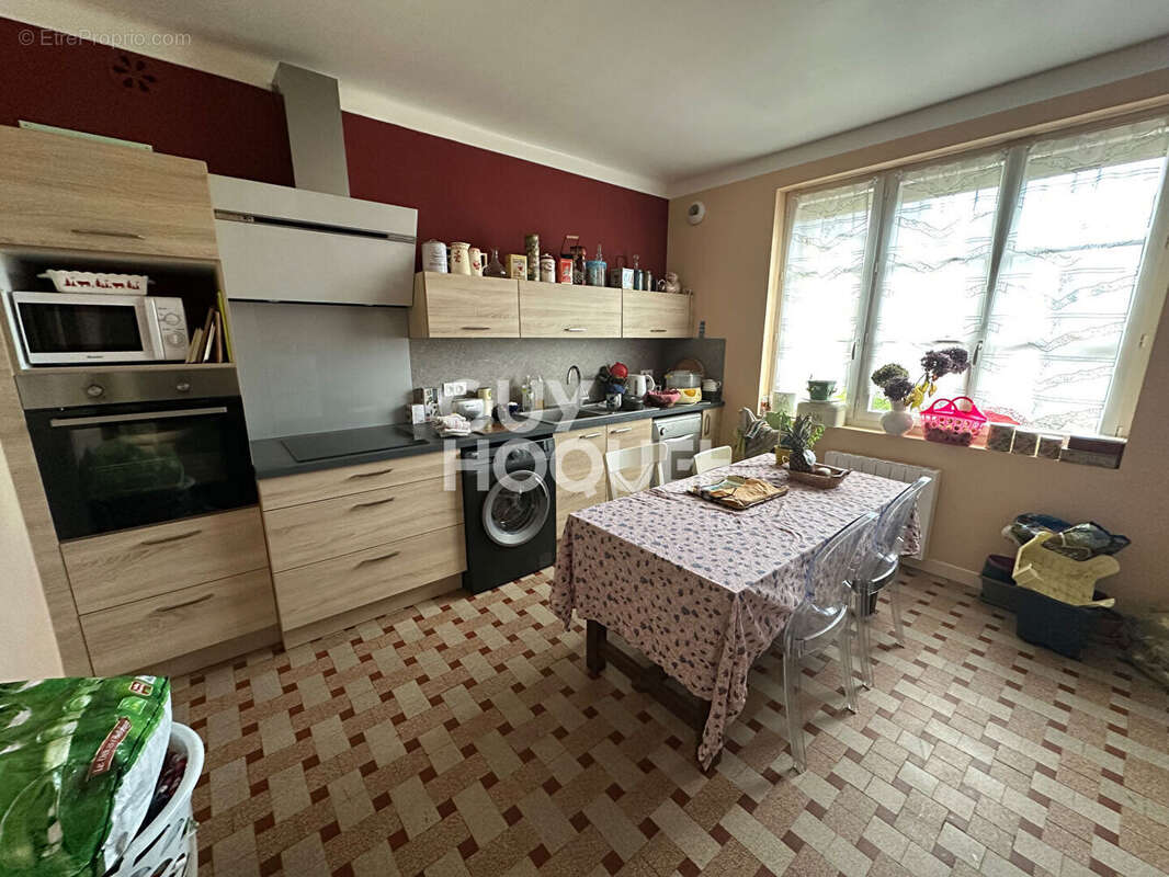 Appartement à PERIERS
