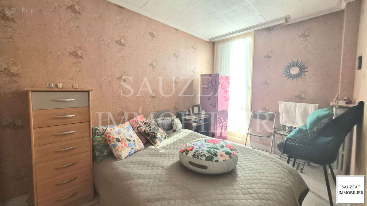 Appartement à BAGNEUX