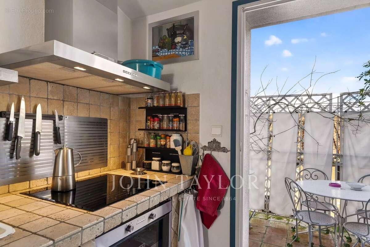 Appartement à AIX-EN-PROVENCE