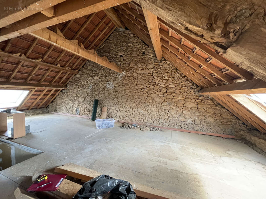 Maison à SAINT-MAURICE-LA-SOUTERRAINE