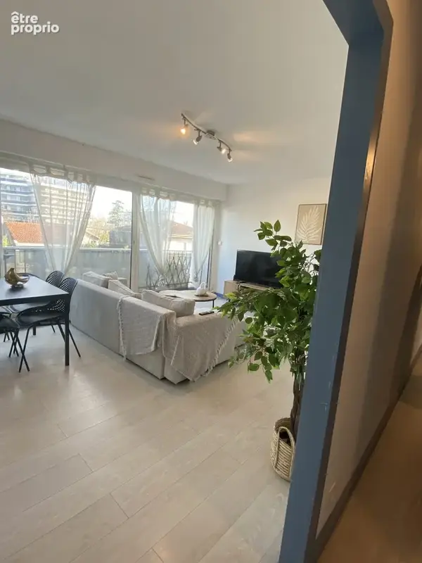 Appartement 2 pièces 53 m² à vendre à Bordeaux (33200) - photo 3