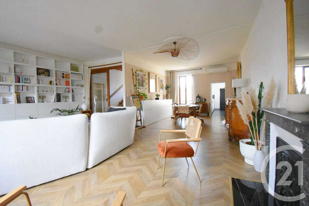 Appartement 171 m² à Vichy  - photo 4