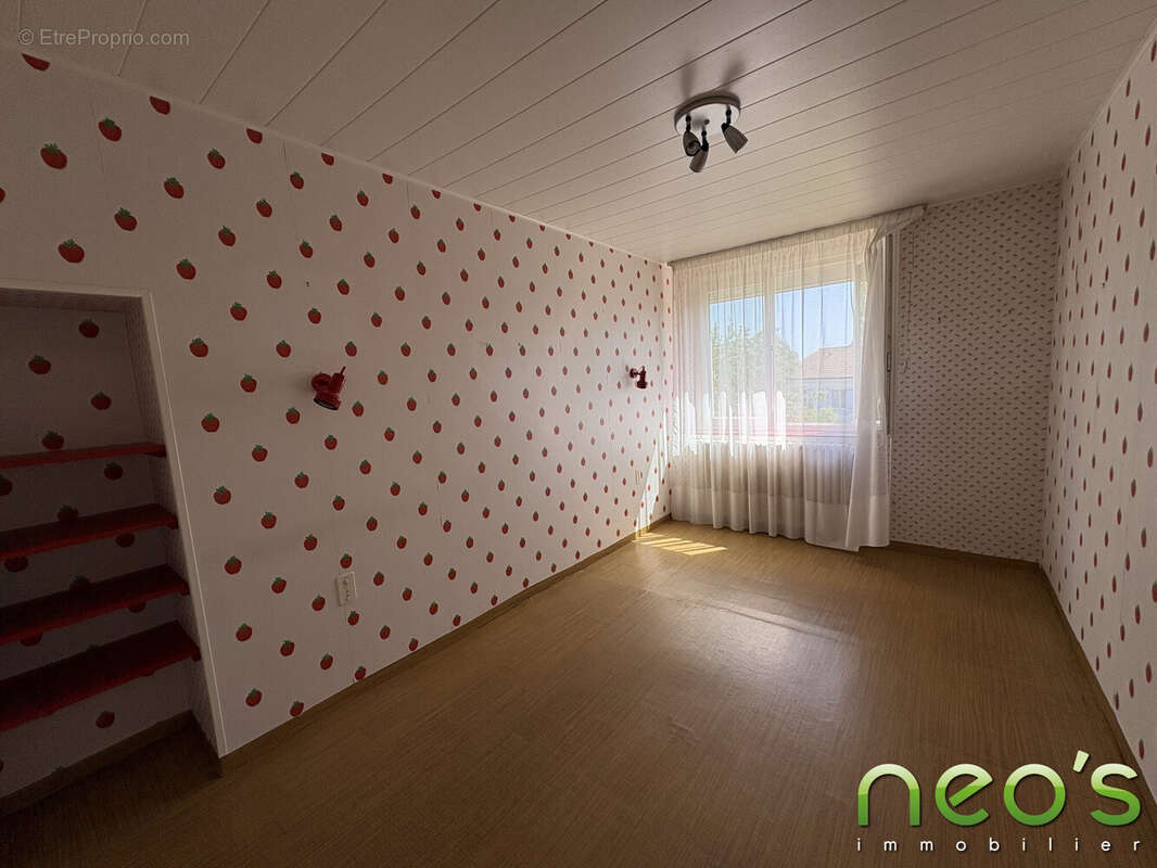 Maison 123 m² à La Renaudiere  - photo 9
