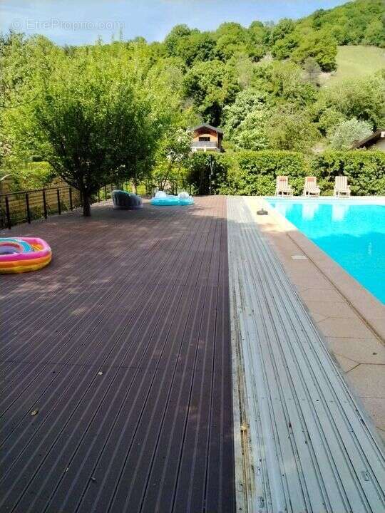 Maison à MONNETIER-MORNEX