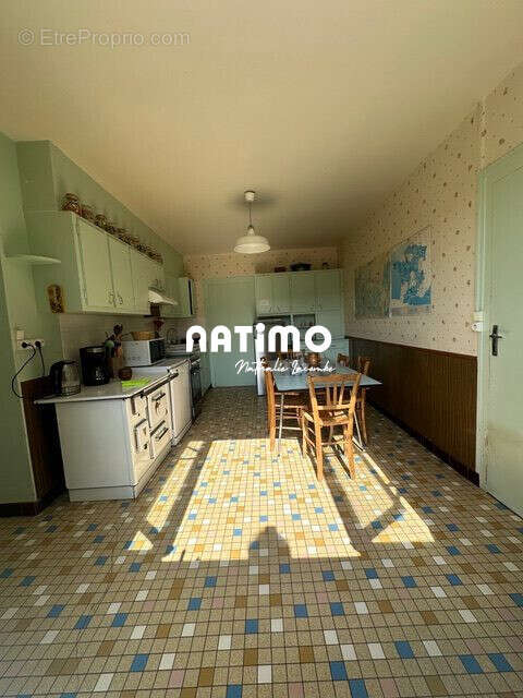 Maison à VILLEBERNY