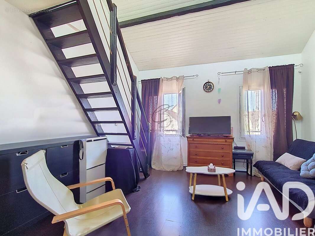 Photo 2 - Appartement à ROISSY-EN-BRIE