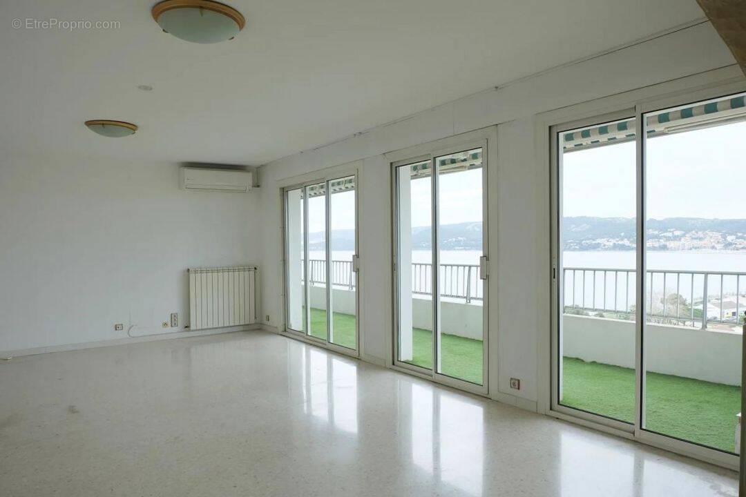 Appartement à MARTIGUES