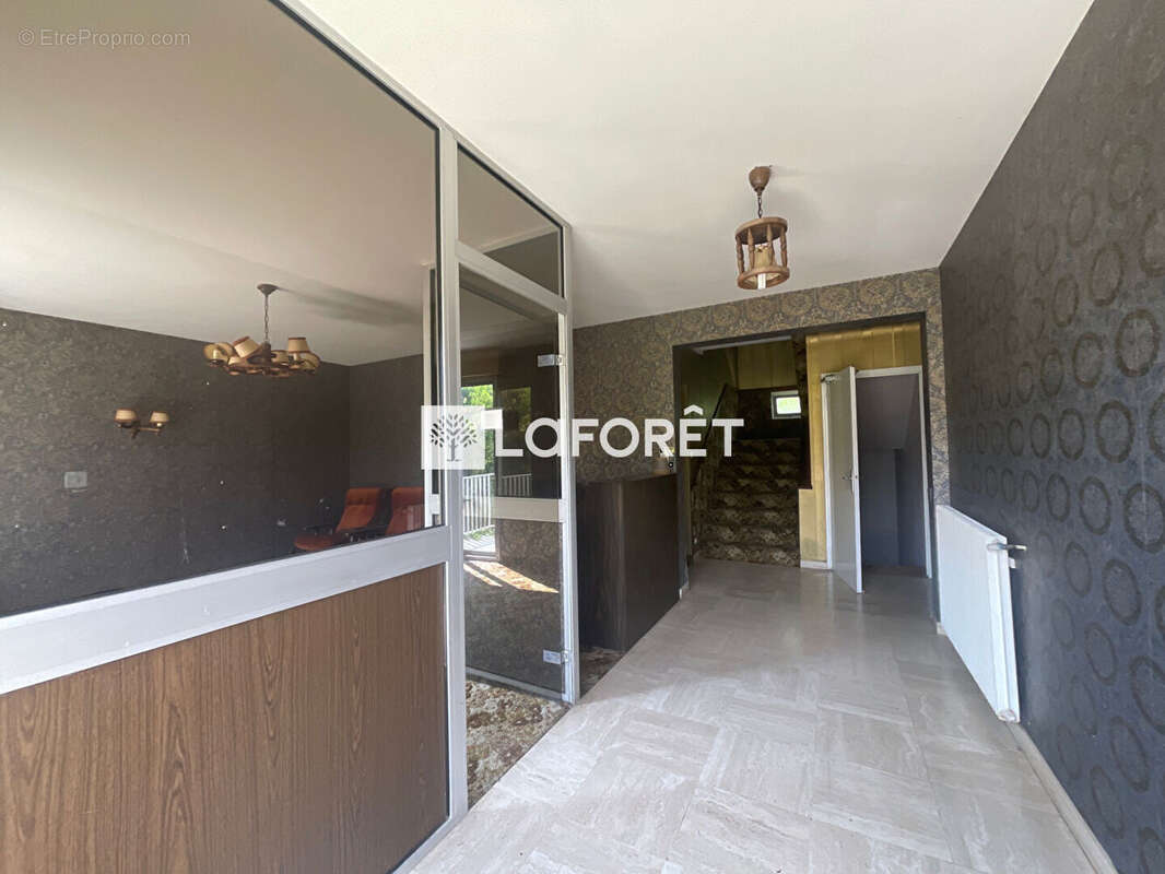 Maison Péaule 18 pièces de 408 m2 - photo 10