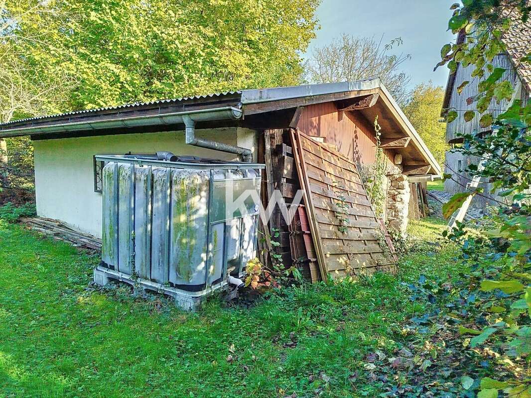 Terrain à VILLE-EN-SALLAZ