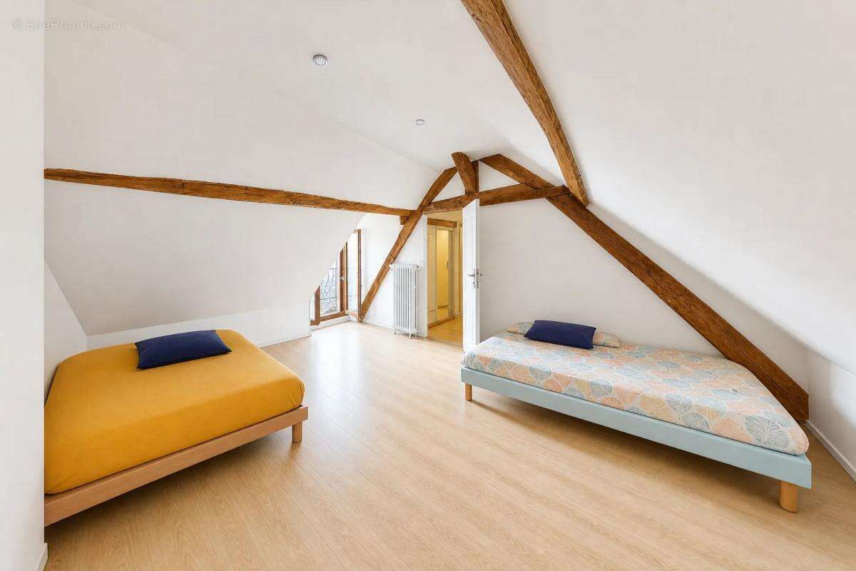 Maison à ESMANS