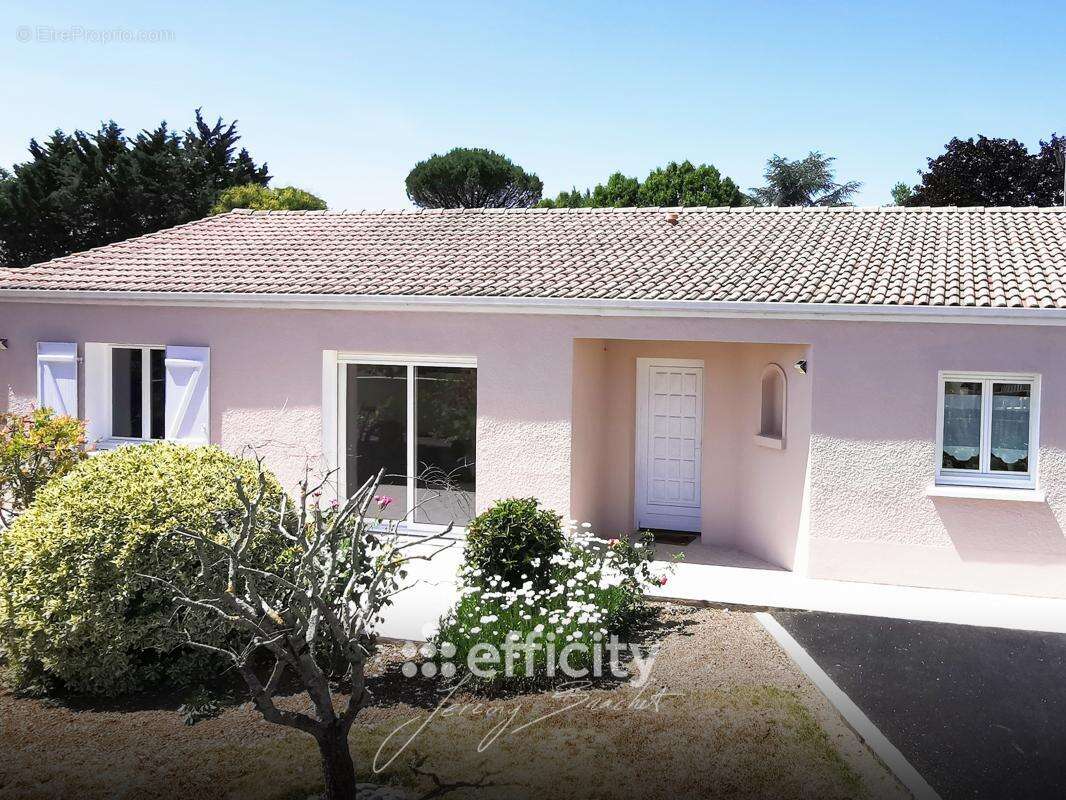 Maison 107 m² à Niort  - photo 2