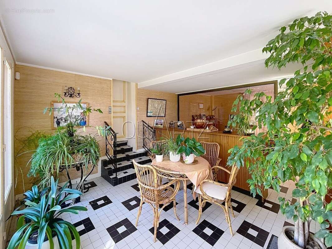 Demeure de caractère et son jardin à Noailles - photo 15