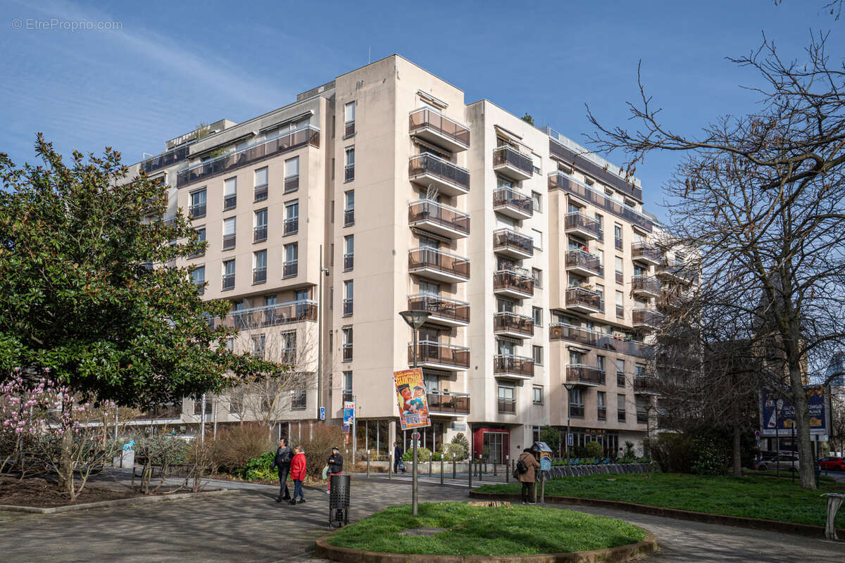 Appartement à SURESNES