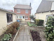 Maison à BRUAY-LA-BUISSIERE