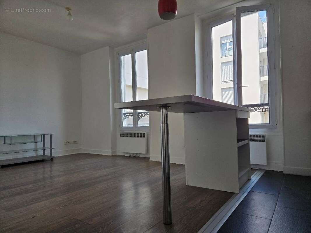 Appartement à THORIGNY-SUR-MARNE
