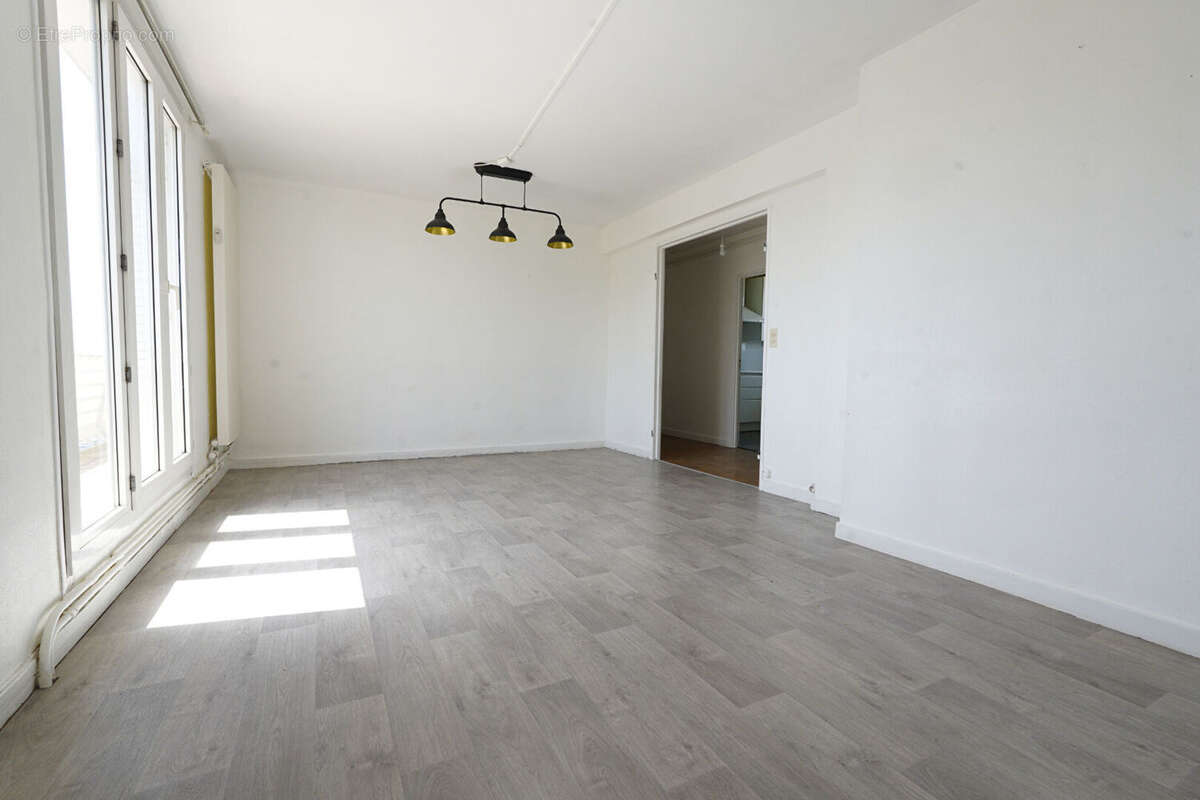 Appartement à LE MANS