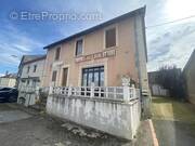 Appartement à SALIGNY-SUR-ROUDON