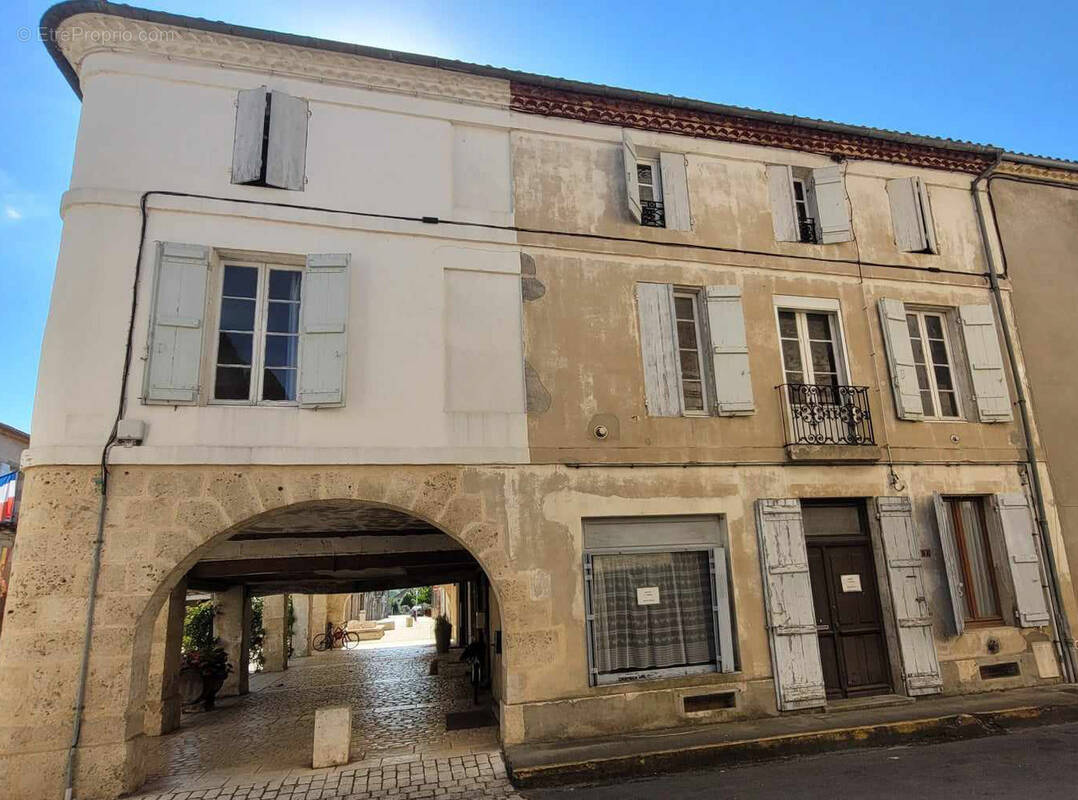 Maison à DAMAZAN