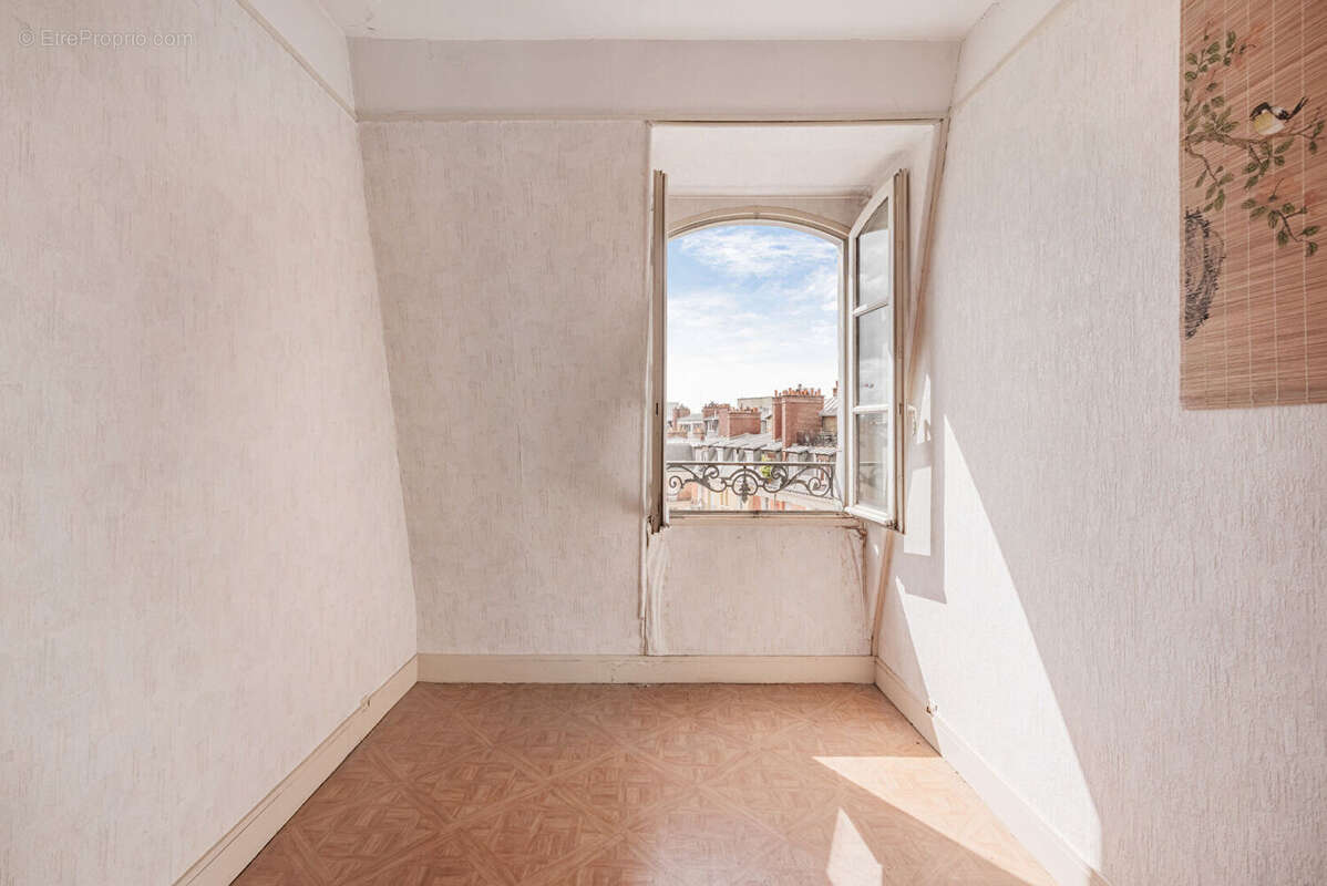 Appartement à PARIS-12E