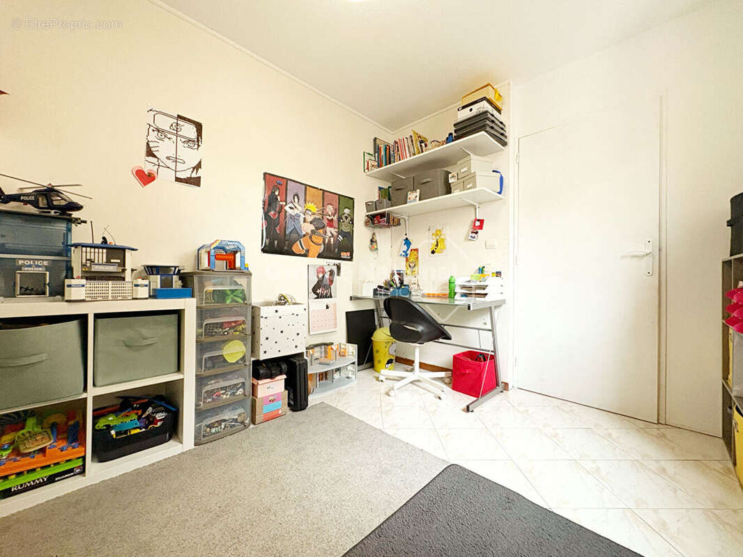 Appartement à SALON-DE-PROVENCE