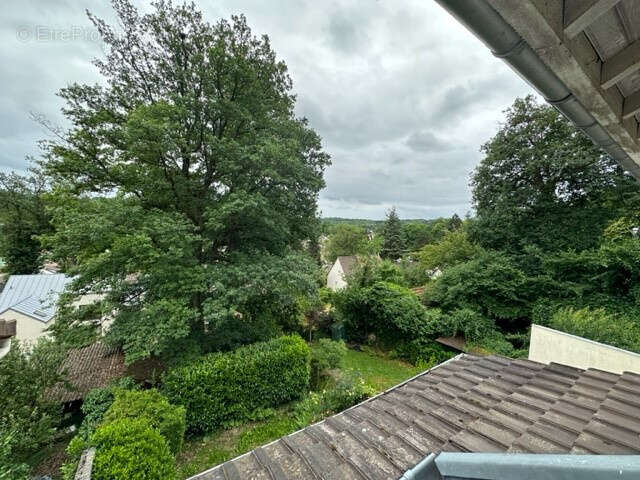 Appartement à BURES-SUR-YVETTE