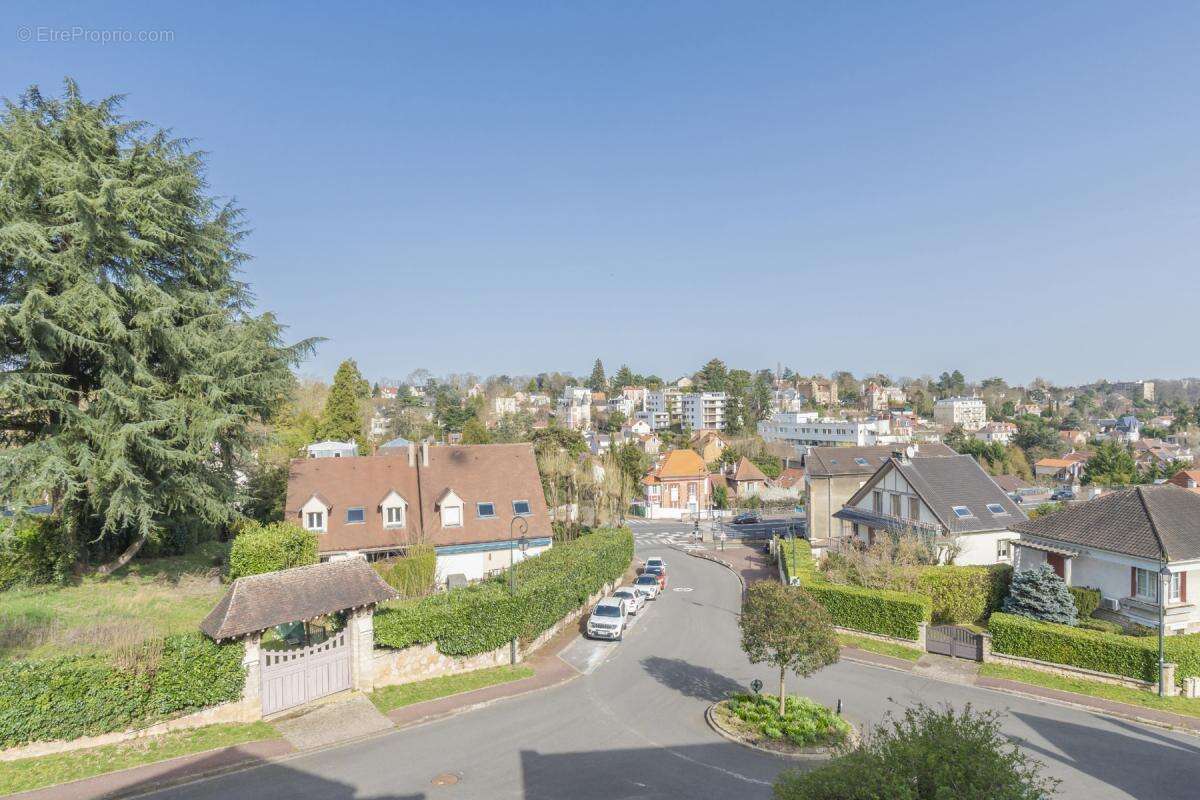 Maison à VAUCRESSON