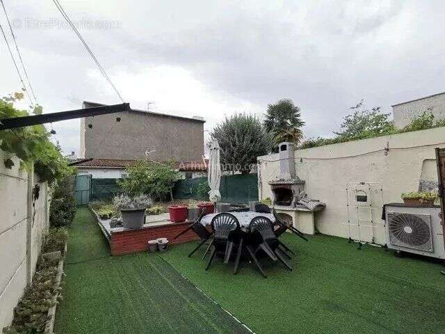 Maison à VILLENEUVE-SAINT-GEORGES