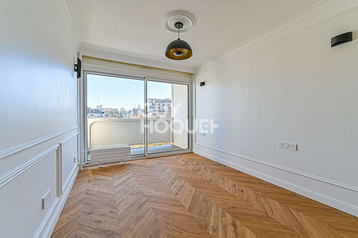 Appartement à PARIS-12E