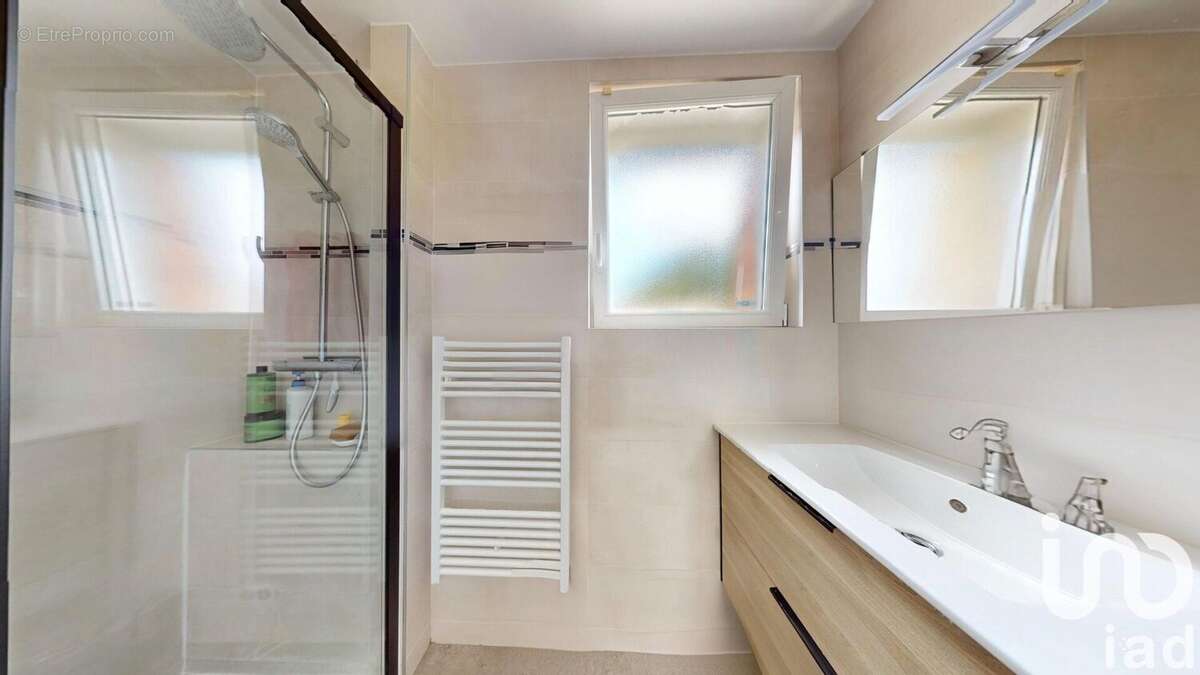 Photo 9 - Maison à NOISY-RUDIGNON