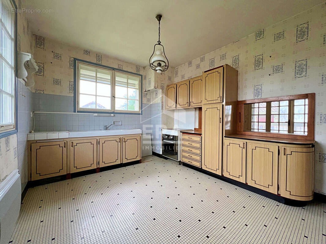 Maison à L&#039;ISLE-D&#039;ESPAGNAC