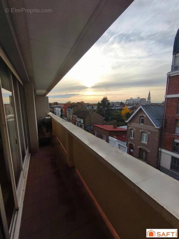 Photo 1 - Appartement à VALENCIENNES
