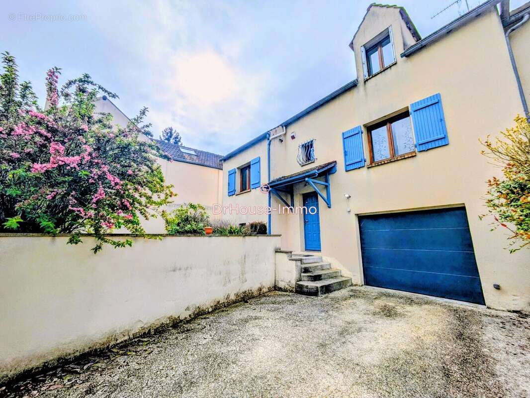 Maison 130 m² à Orgeval  - photo 16