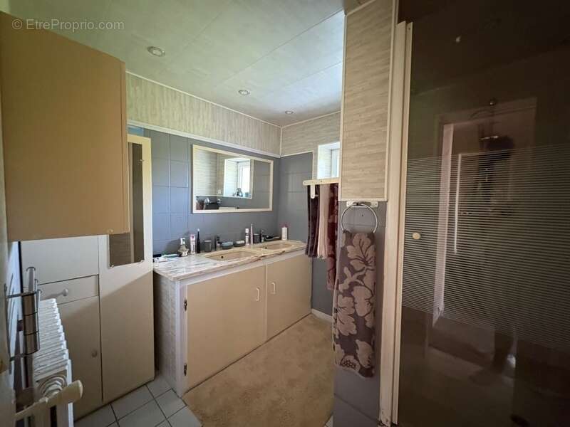 Maison à CARANTILLY