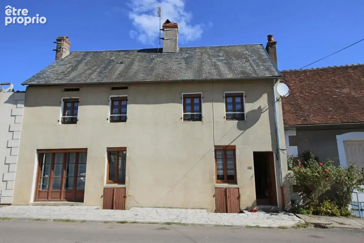 Maison à CHISSEY-EN-MORVAN