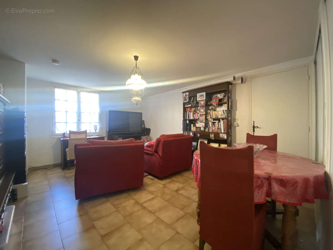 Maison à VIAS