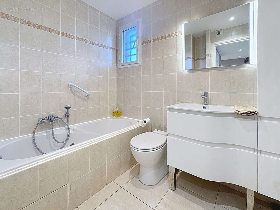 Appartement à SAINT-RAPHAEL