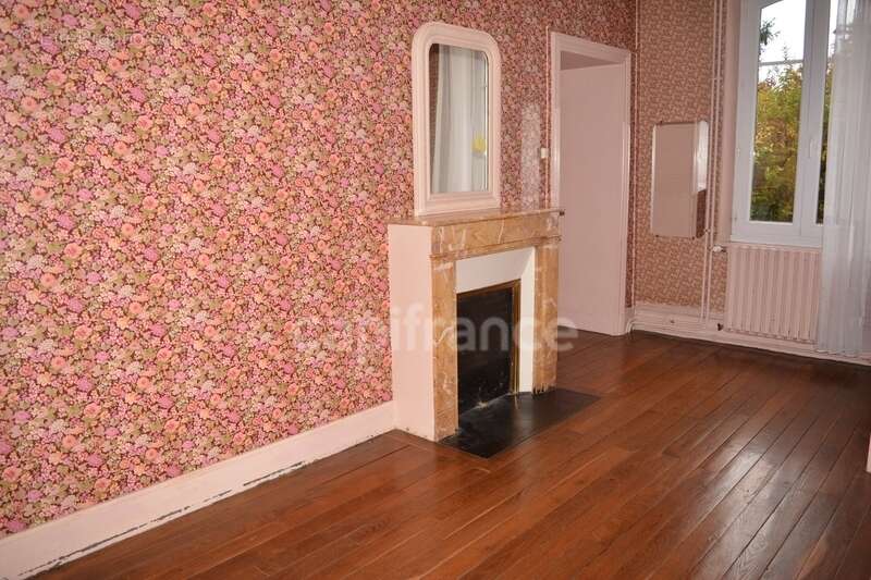 Maison à SANCERGUES