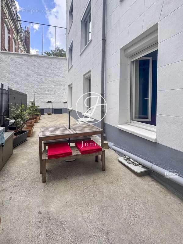 Appartement à LA MADELEINE