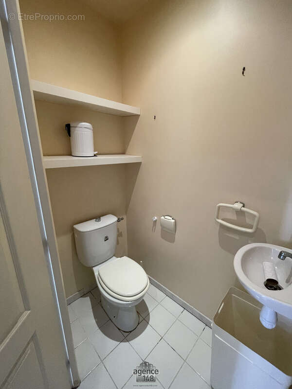Appartement à MARSEILLE-1E