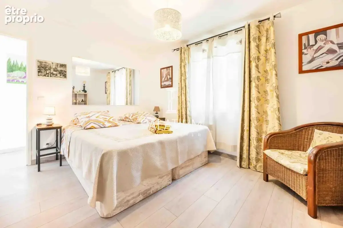Coup de coeur au calme : maison de plain-pied avec piscine, jard - photo 17