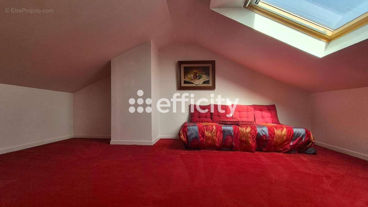 Maison 132 m² à Chelles  - photo 11