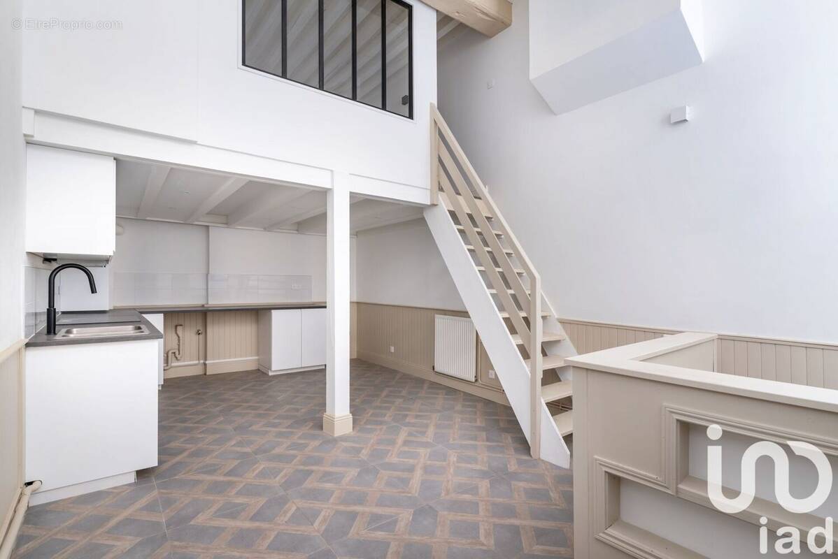 Photo 1 - Appartement à LYON-4E