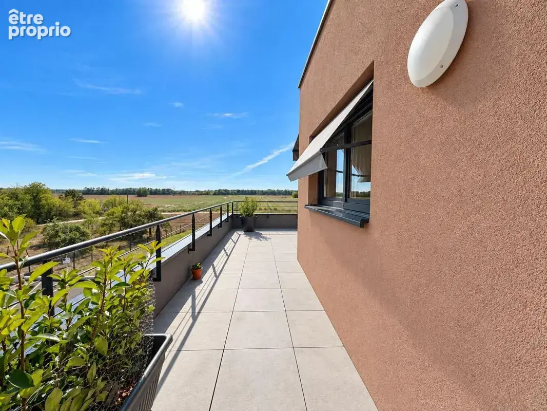 Exceptionnel 4p 100m2 en attique plus 80m2 de terrasse à kaltenhouse - photo 2