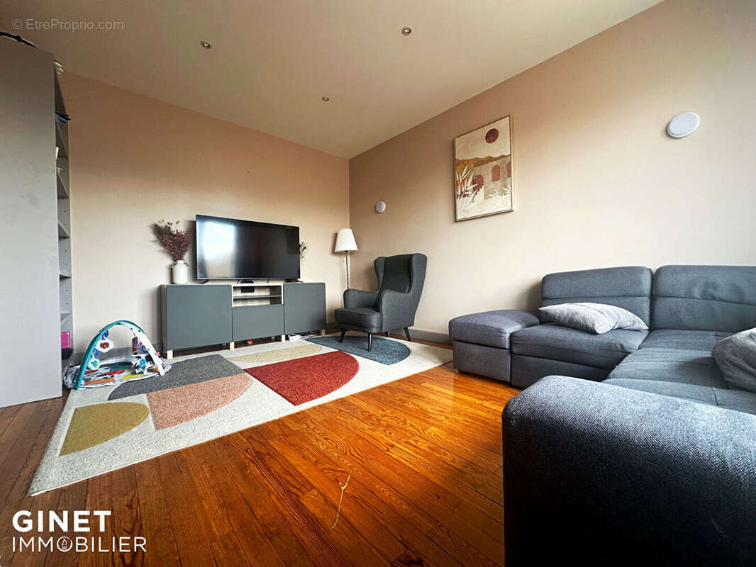 Appartement à ROANNE