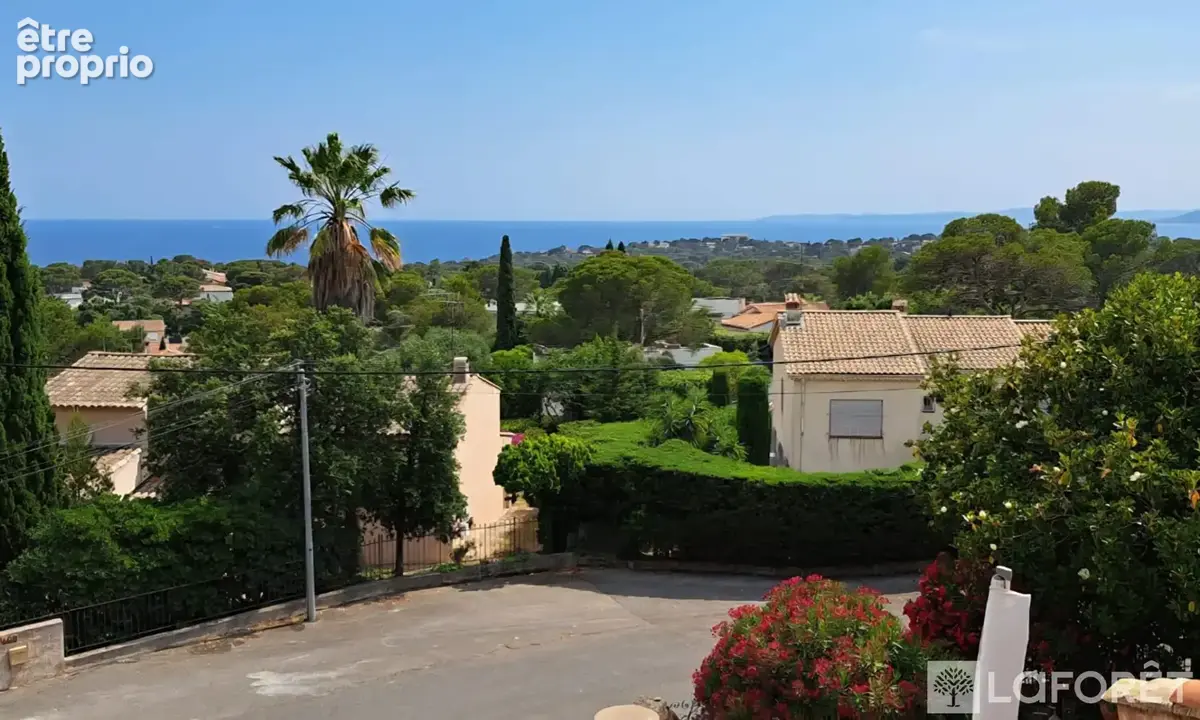 Nouveauté Villa de Caractère avec magnifique Vue Mer à Saint-Raphaël - photo 7