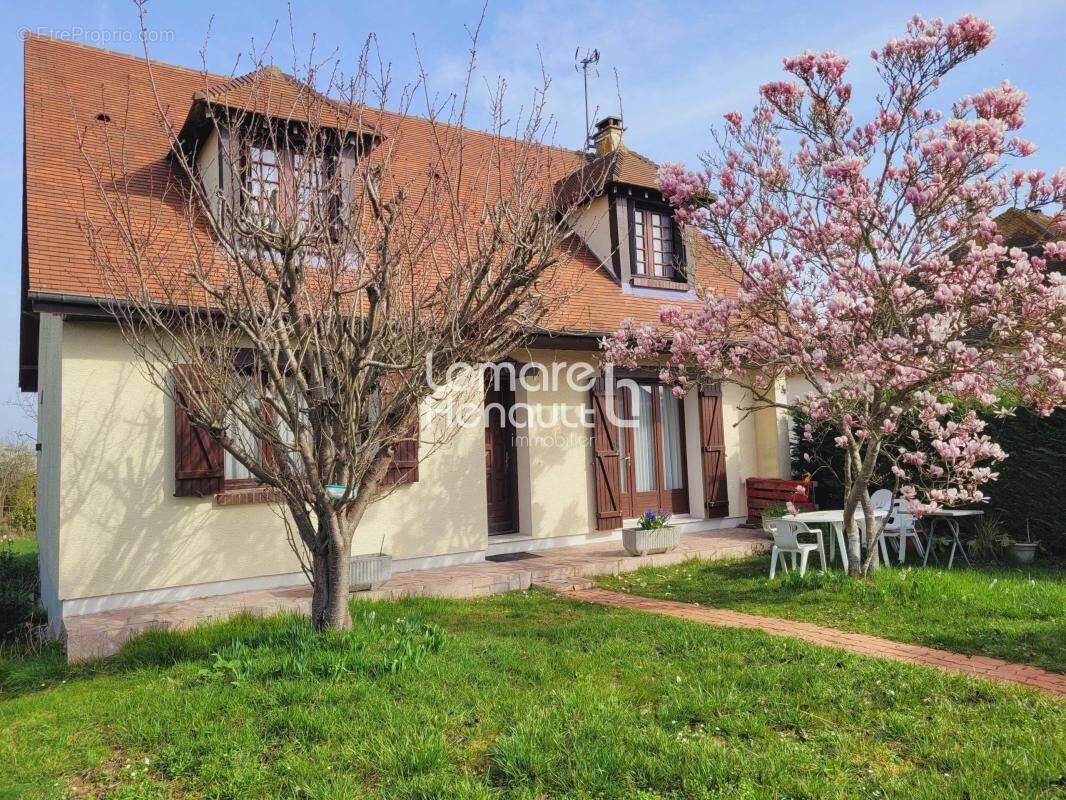 Maison à VERNOUILLET